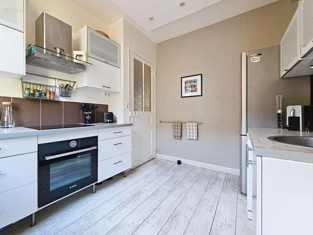 Appartement 68 m² à Issy-Les-Moulineaux  - photo 3