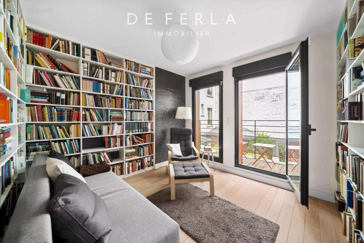 Maison à PARIS-14E