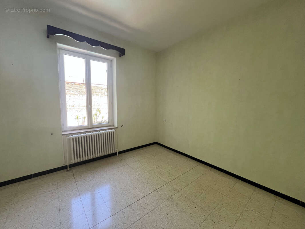 Maison à SAINT-GILLES