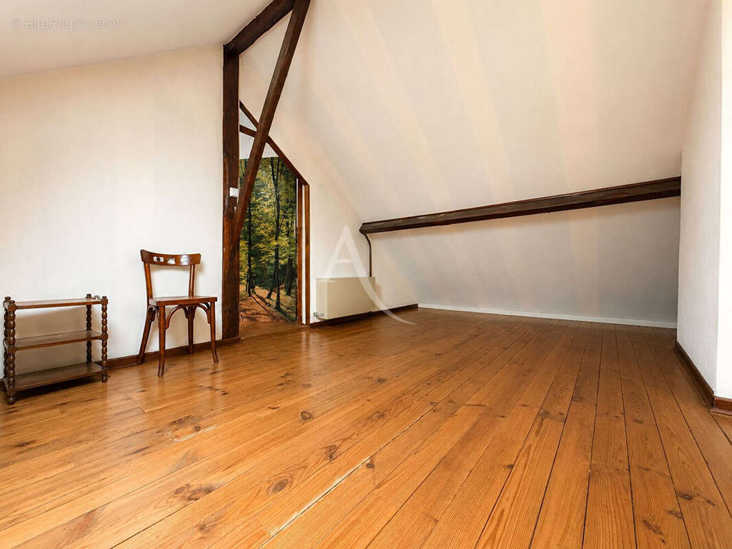 Maison Bures Sur Yvette 6 pièce(s) 89.89 m2 5 chambres - photo 13