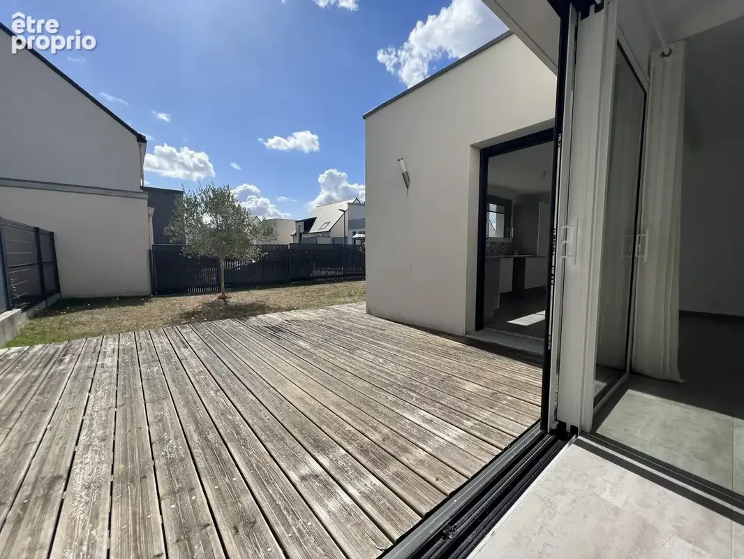 Maison 6 pièces 126 m² à vendre à Chateaugiron (35410) - photo 2