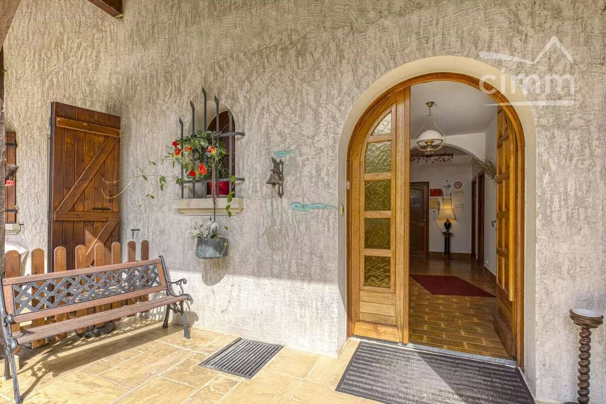 Maison à LES ABRETS