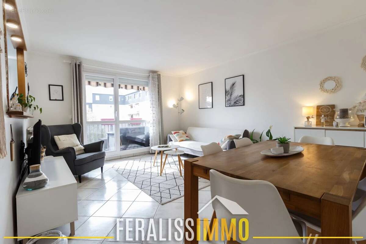 Appartement à ERAGNY