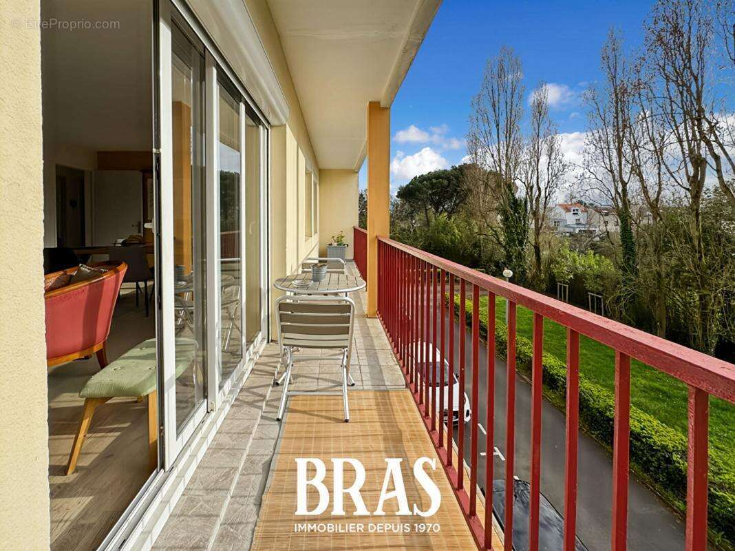 Appartement à SAINT-SEBASTIEN-SUR-LOIRE