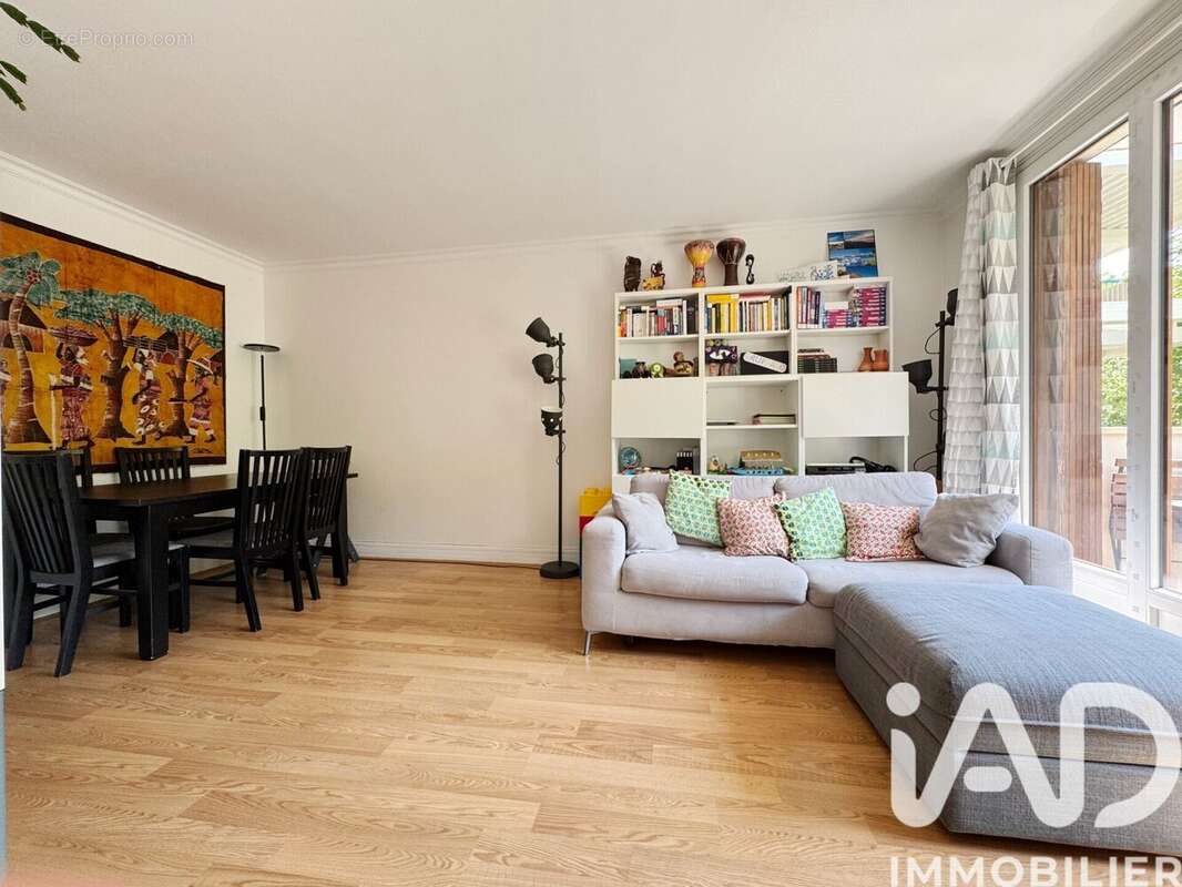 Photo 3 - Appartement à ISSY-LES-MOULINEAUX