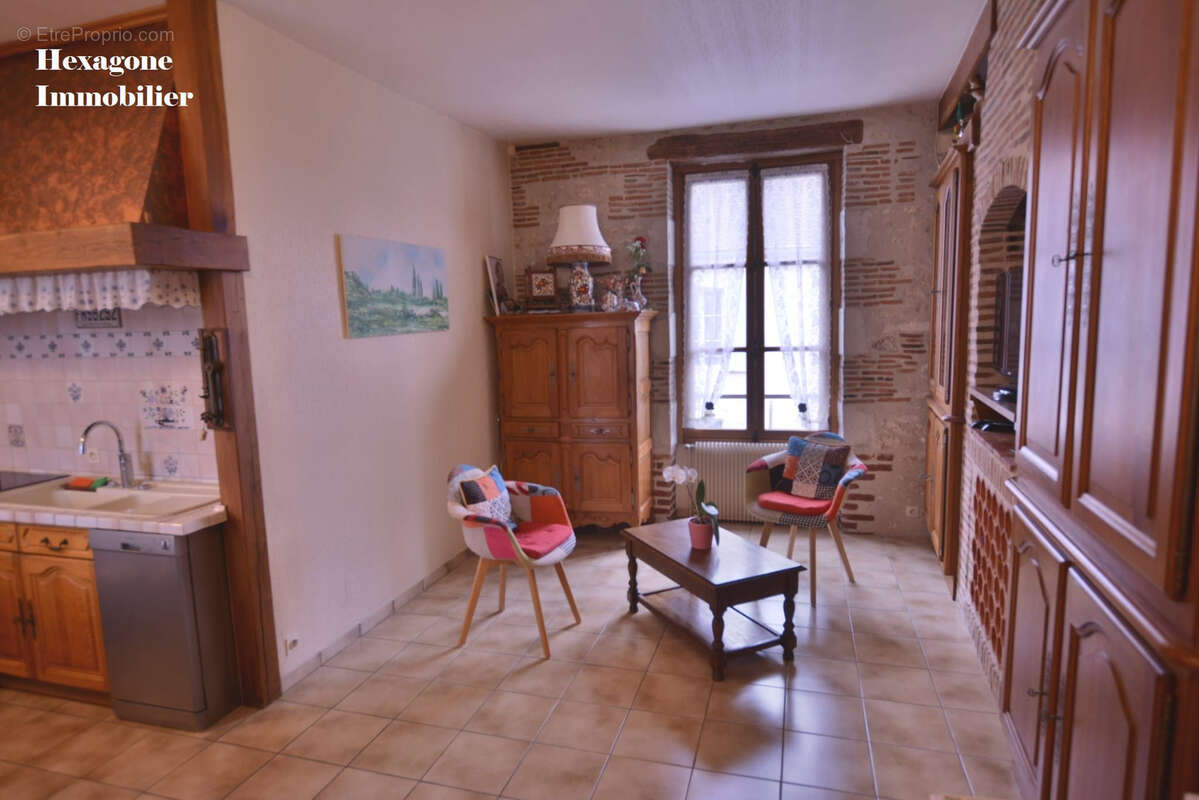 Maison à BONNY-SUR-LOIRE