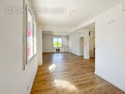 Appartement à MARSEILLE-4E