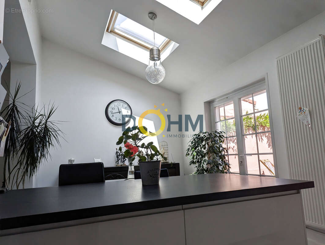 Coup de coeur assuré ! maison de caractère entièrement rénovée. - photo 5