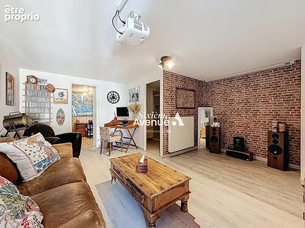 A vendre à Grasse Saint Antoine Maison 6 Pièces de148m² avec jardin, piscine et garage. - photo 10