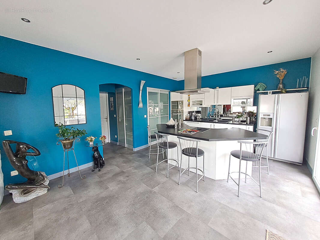 Maison à SAINT-JEAN-DE-TOUSLAS