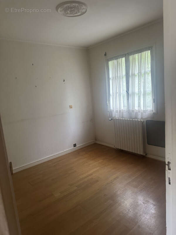 Maison à SAINT-PRIEST-TAURION