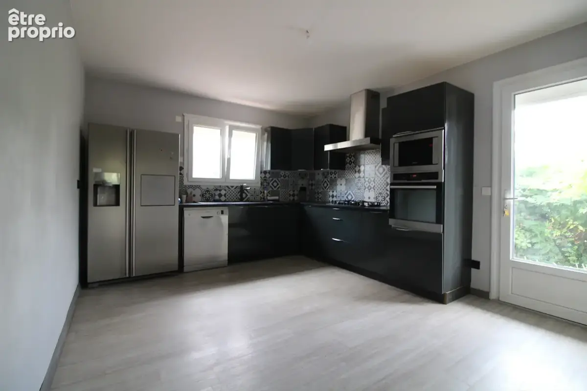 Maison de 160 m2 habitable jardin 1000 m2. - photo 5