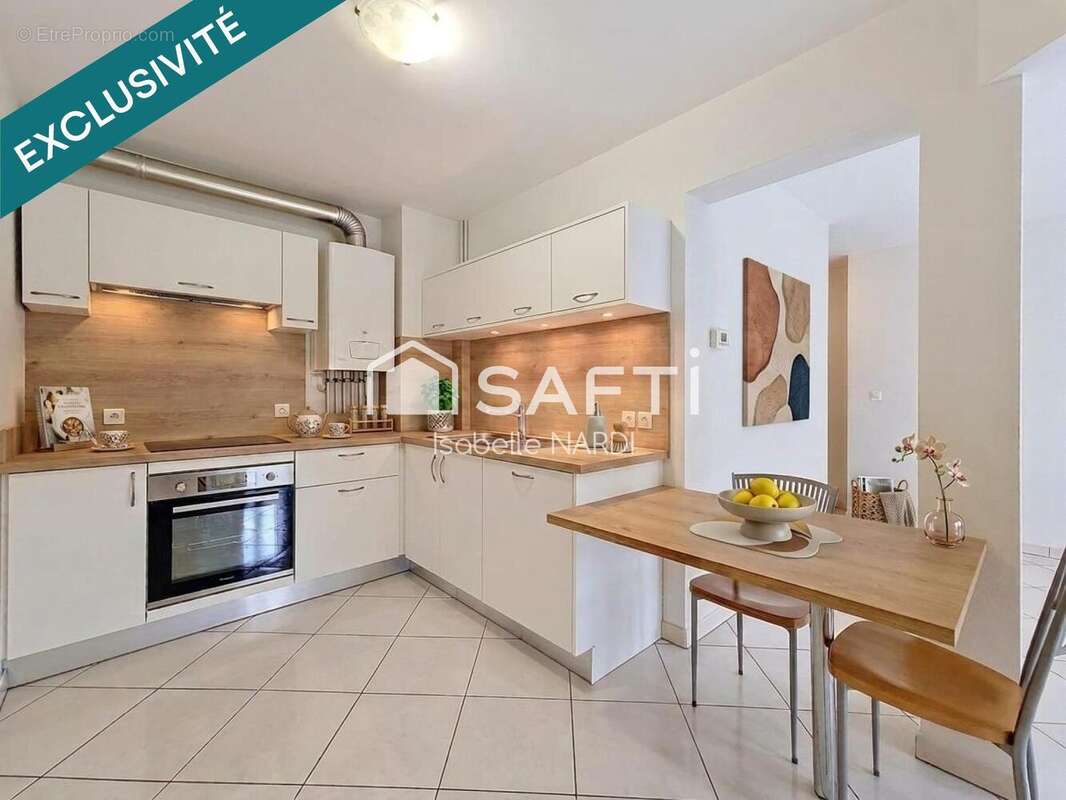 Photo 2 - Appartement à AMNEVILLE