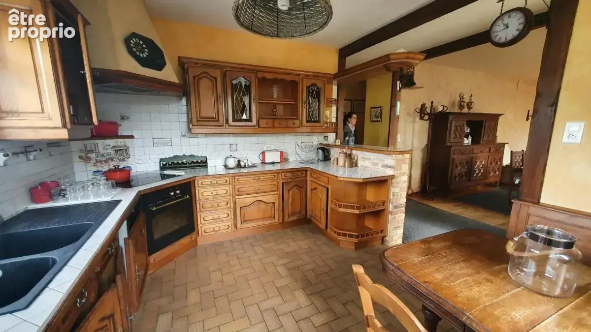 Maison 6 pièces 130 m² à vendre à Le Faouet (56320) - photo 3
