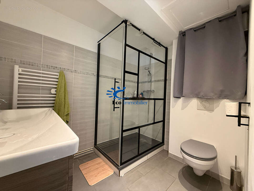 Maison à SAINT-ROGATIEN