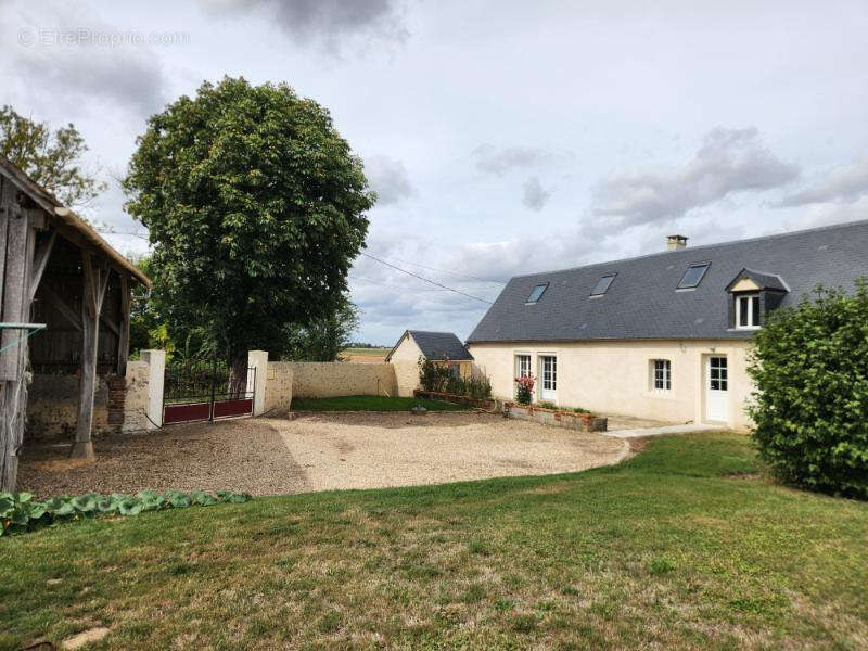 Maison à DIGNY