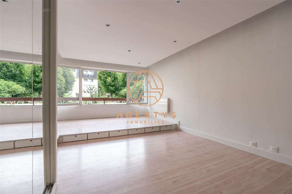 Appartement à BRY-SUR-MARNE