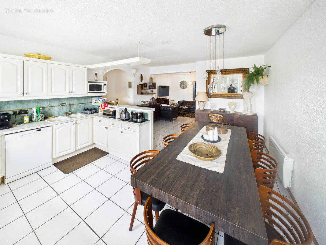 Appartement à EVIAN-LES-BAINS