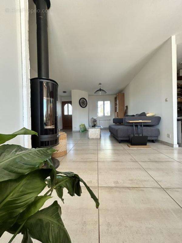 Maison à LA LONDE-LES-MAURES