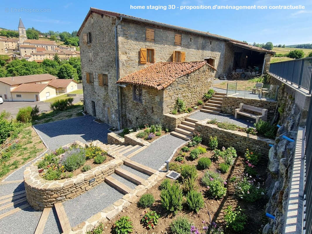 Maison à CHALMAZEL