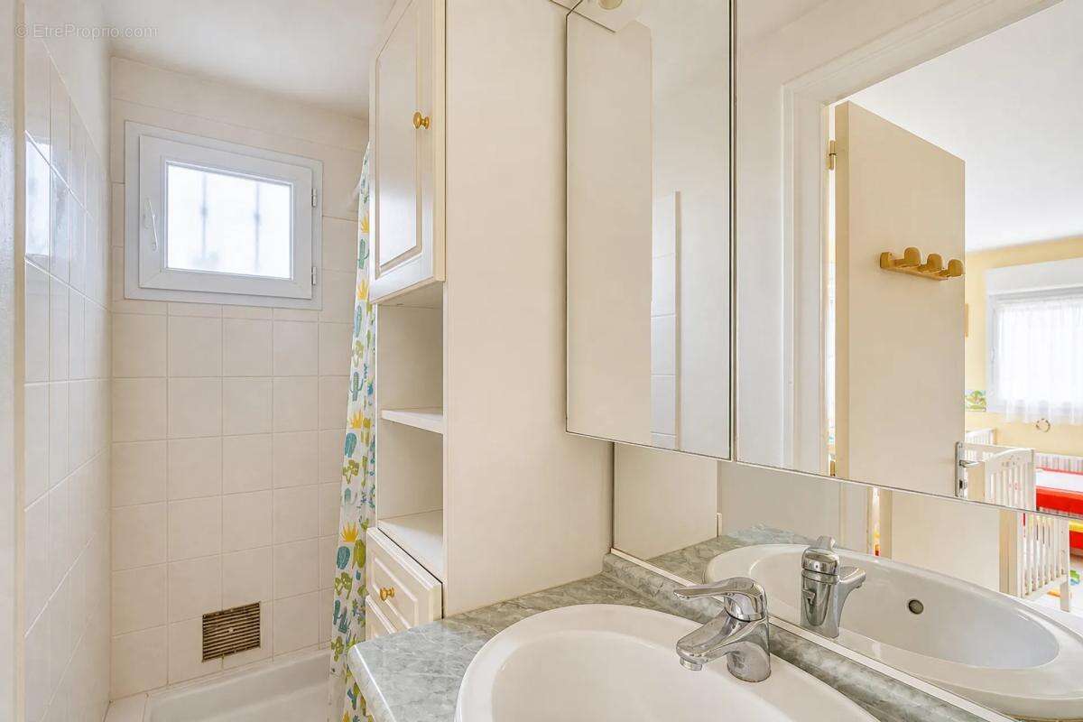 Maison de 6 pièces de 127 m² à Châtelaillon-Plage - photo 9