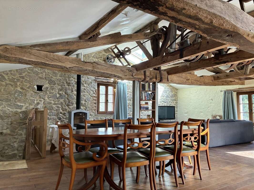 Maison à L&#039;ISLE-JOURDAIN