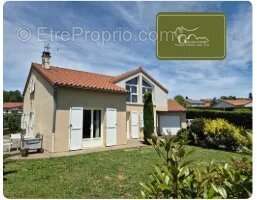 Maison à CHASPINHAC