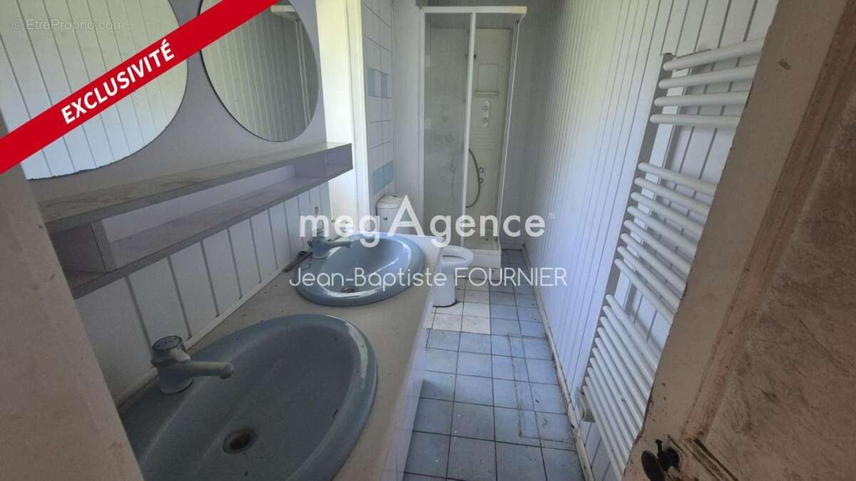 Maison en pierre à rénover – Tanville - photo 5