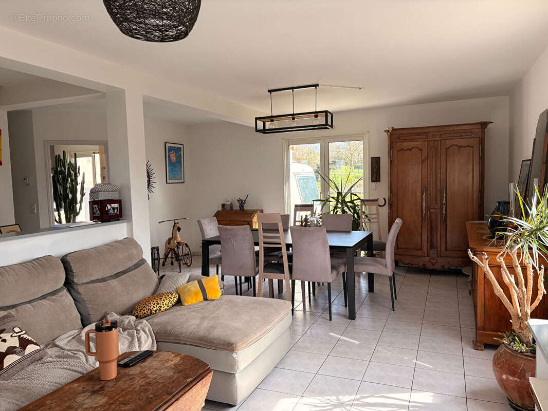 Maison à CAMOEL