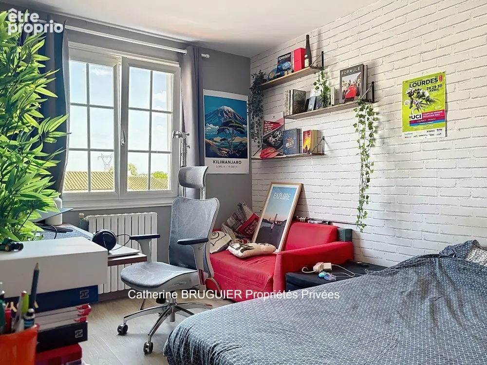 Grande maison familiale 205 m2 - 5 chambres - Secteur recherché aux portes de La Rochelle - photo 12