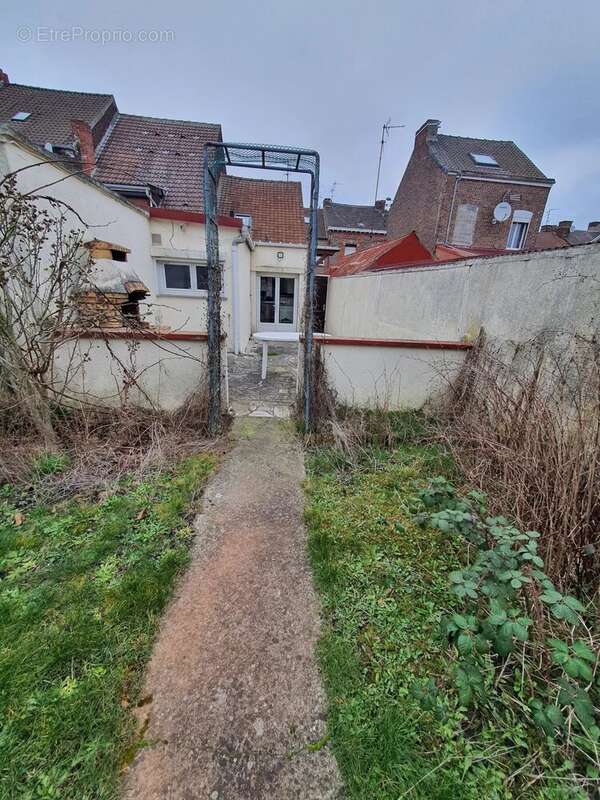 Maison à LOURCHES
