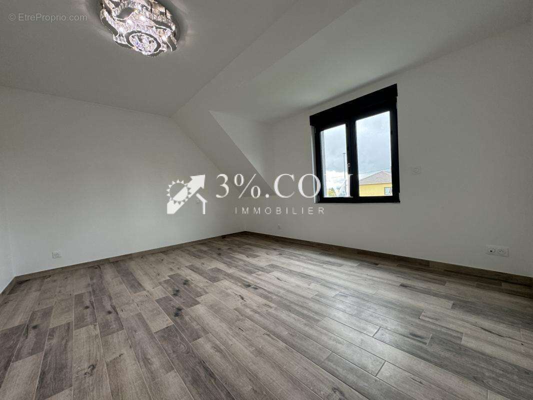 3%COM Belle maison contemporaine de  2021 - photo 11