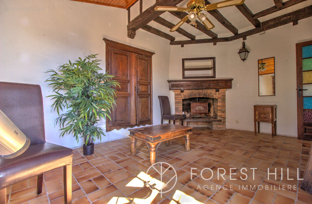 Maison à SAINT-MARSAL