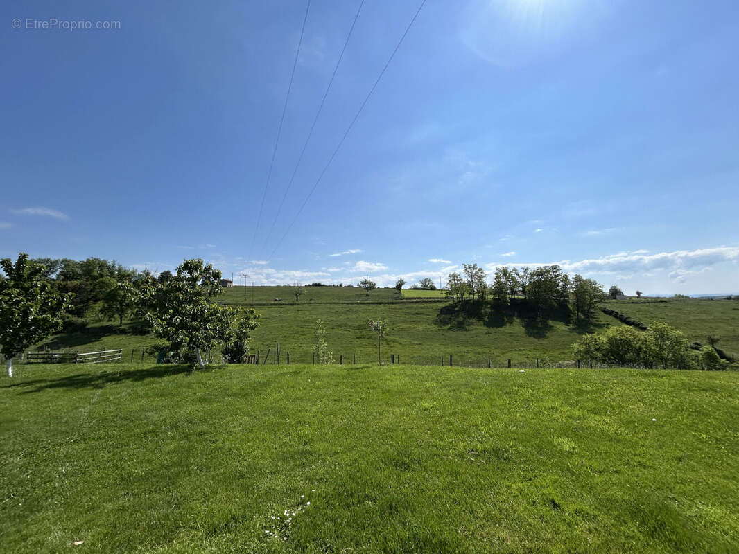 Photo 3 - Maison à NEULISE