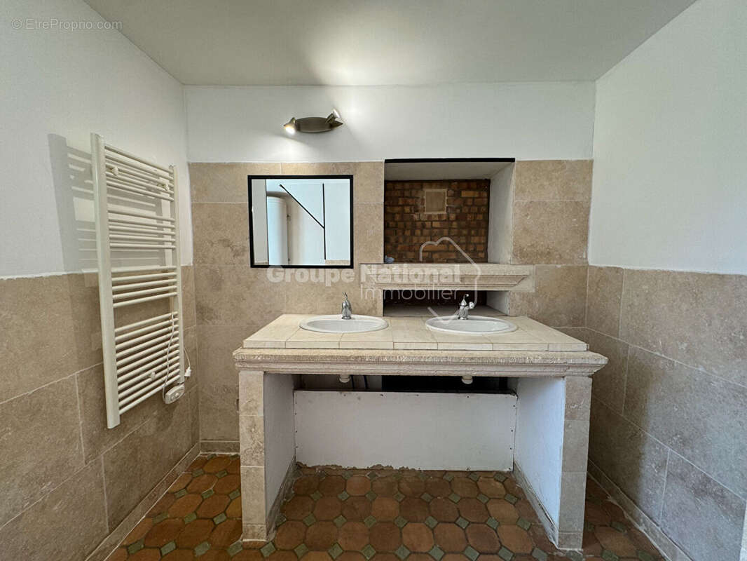 Maison à GOUDARGUES