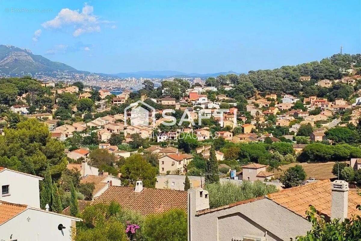 Photo 1 - Maison à SIX-FOURS-LES-PLAGES