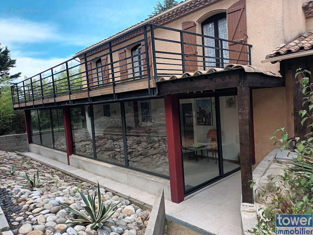 Maison à PALAJA