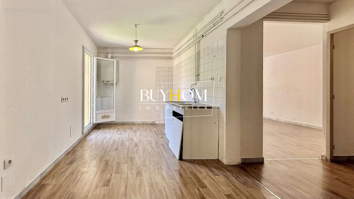 Appartement 103 m² à L'isle-Sur-La-Sorgue  - photo 2
