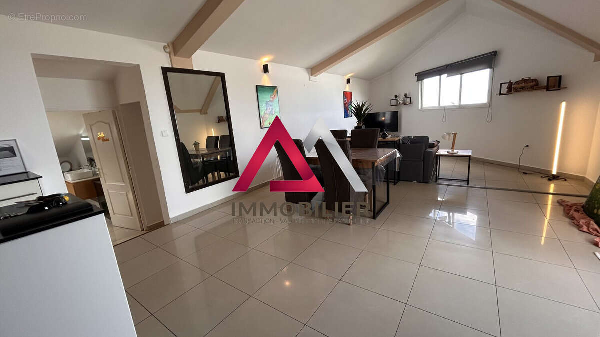 Appartement à SAINT-DENIS
