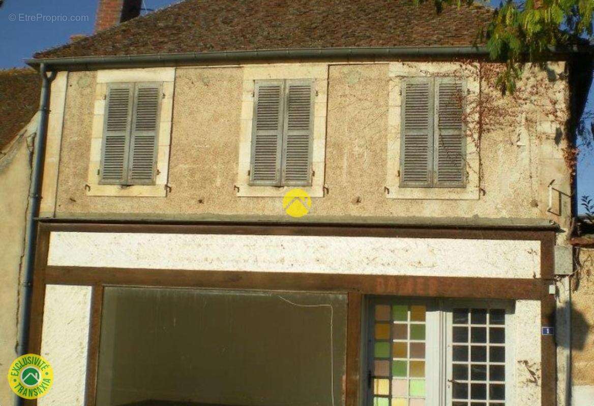 Maison à CHARENTON-DU-CHER