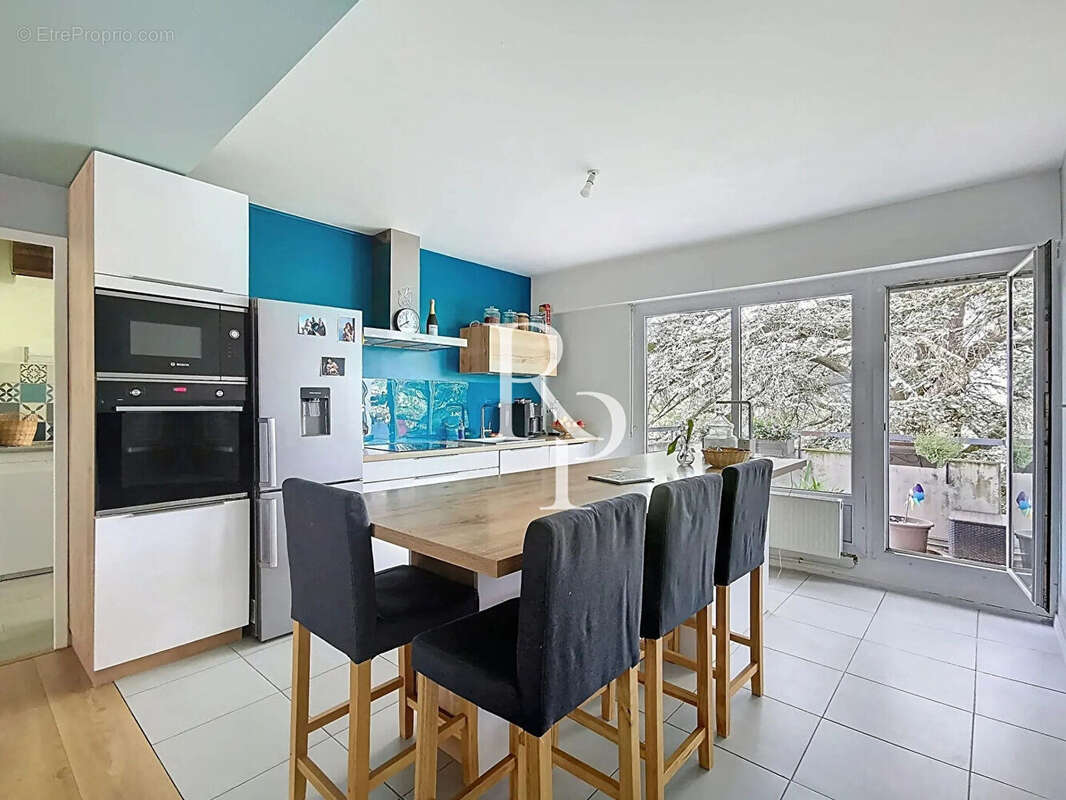 Appartement à LYON-5E