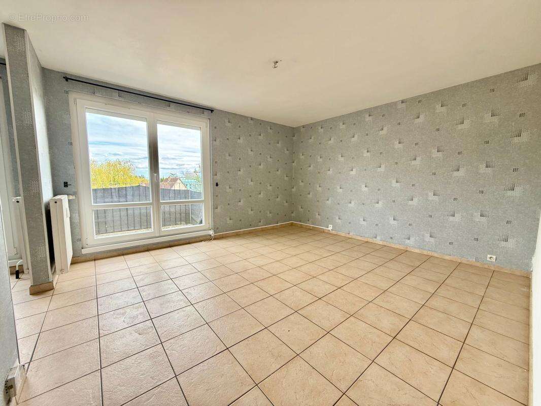 Appartement à QUETIGNY
