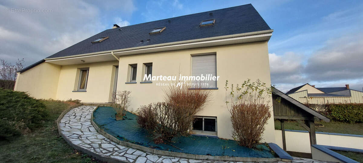 Maison à MELLERAY