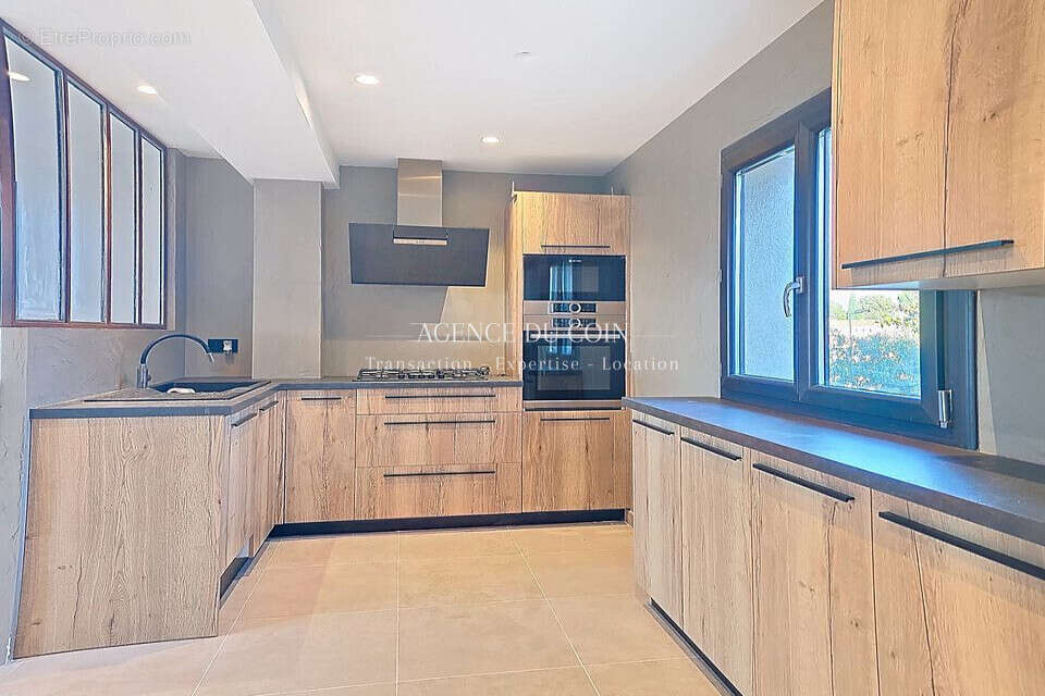 Maison à TRANS-EN-PROVENCE