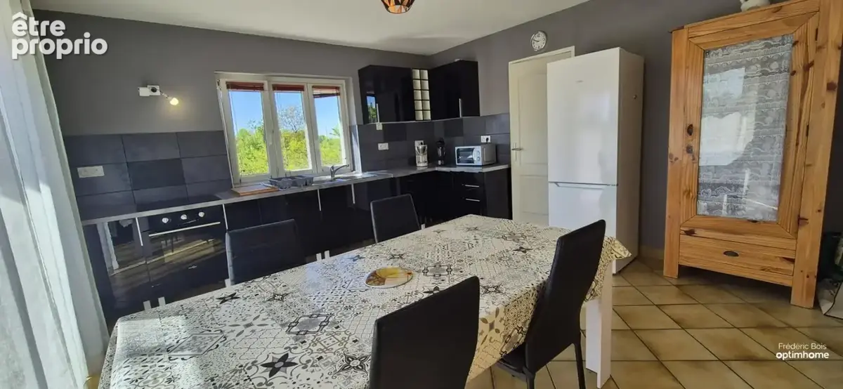 Maison de caractère de plus de 220 m² avec appartement indépendant – Entre Mâcon et Bourg-en-Bresse - photo 15