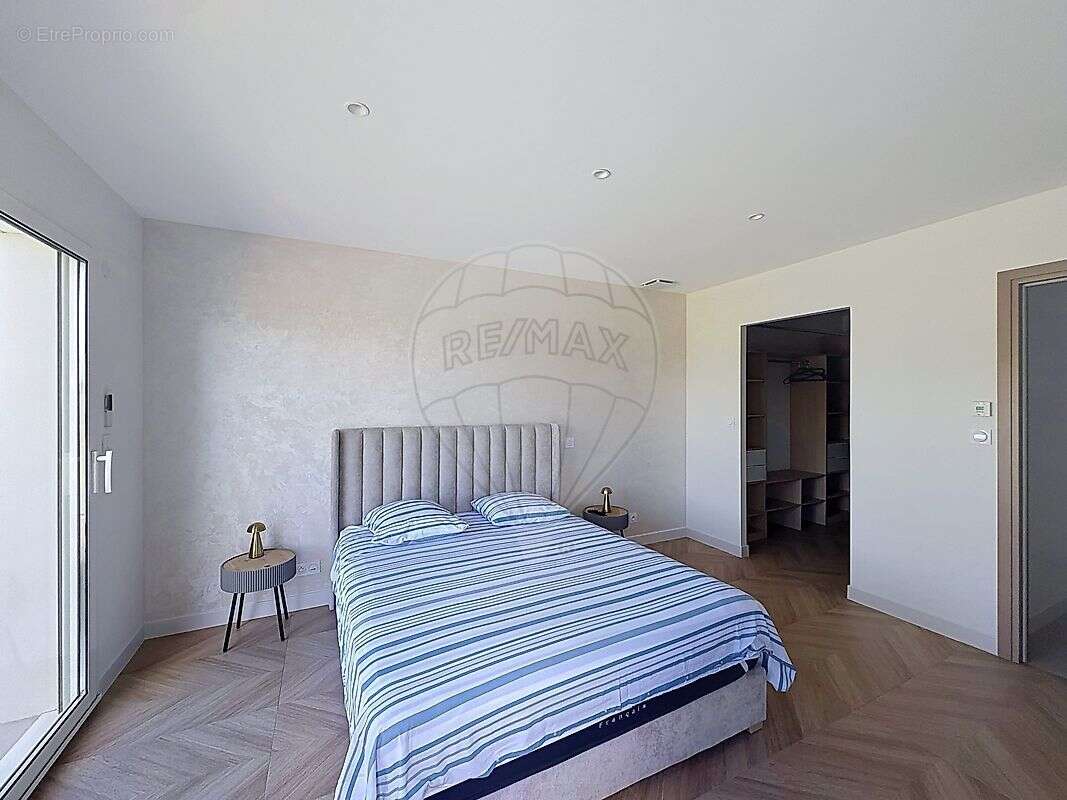 Maison à NIMES