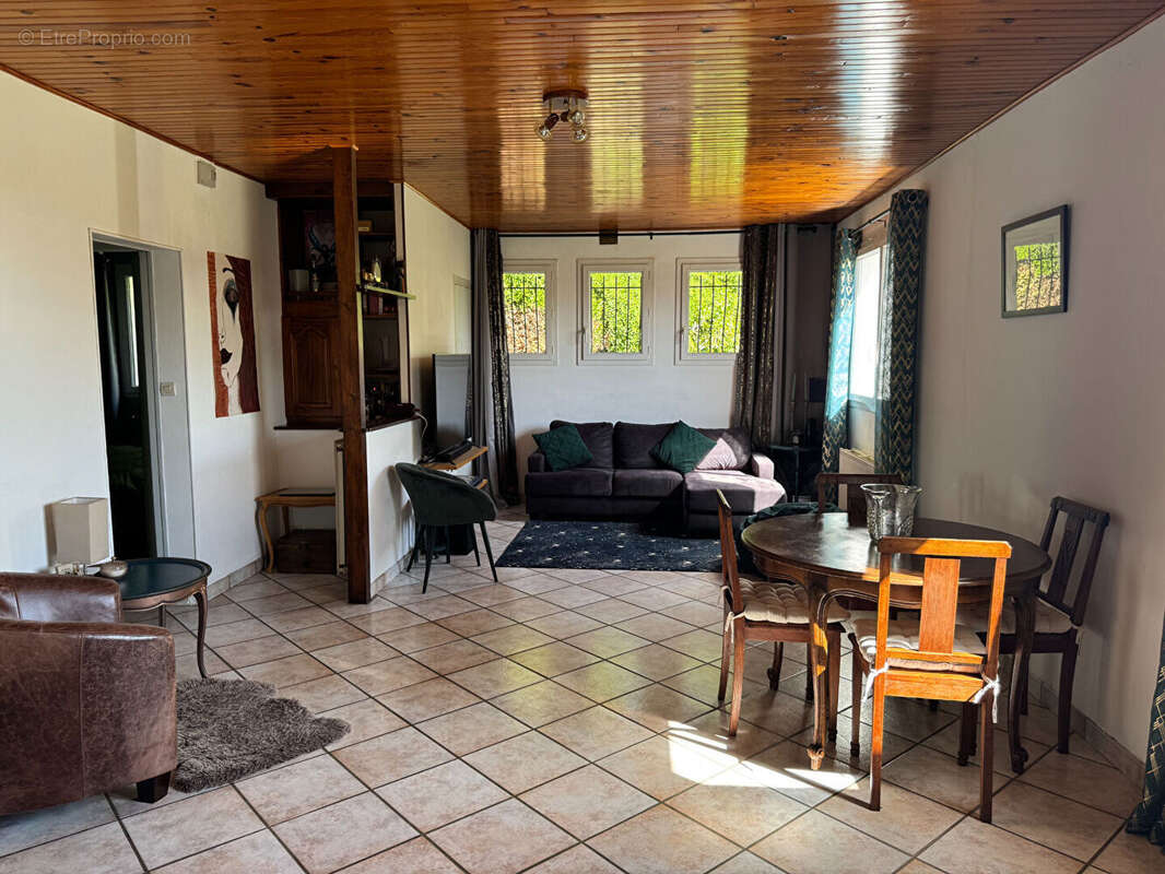 Maison à BOURGANEUF