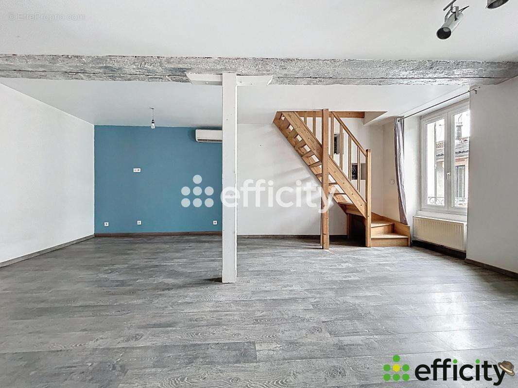 Appartement à MOIRANS