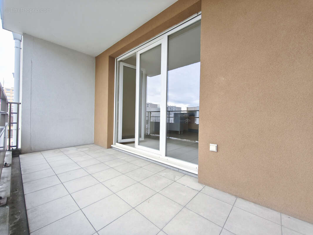 Appartement à SAINT-PRIEST