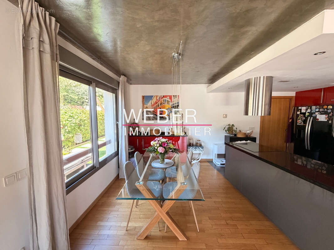 SAINTE ANNE D'EVENOS - Maison 140 m2 - T2 - Piscine - photo 7